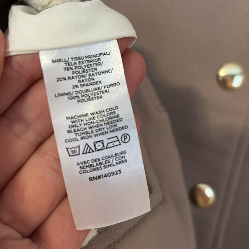 Loft Jacket - Picture 3 of 4